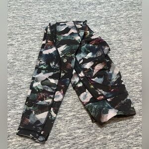 Lululemon Time to Sweat Tight 28” Size 4